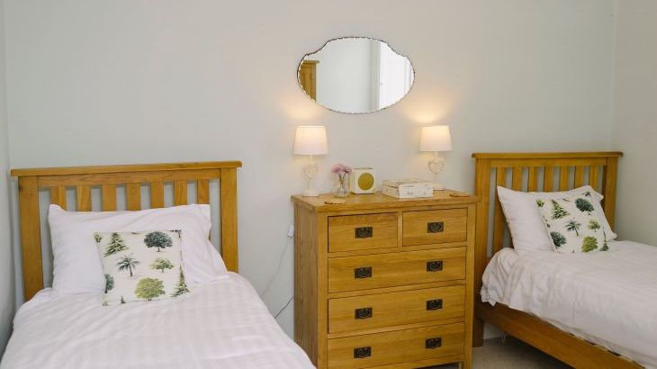 Corffe House, sleeps  22,  Photo 14