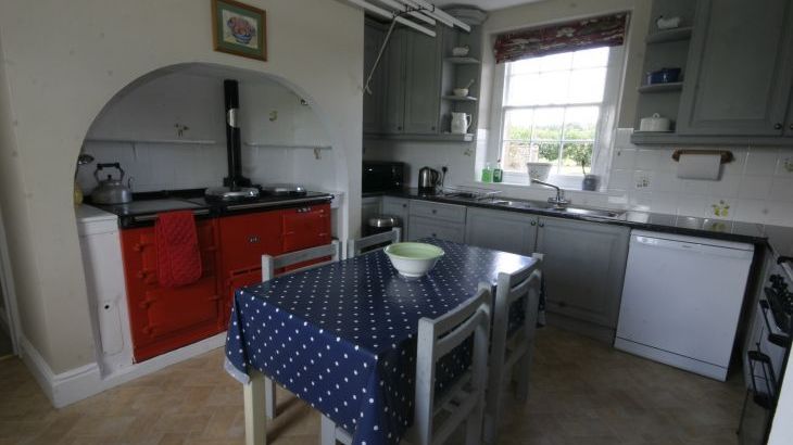 Kirkandrews House , sleeps  15,  Photo 7