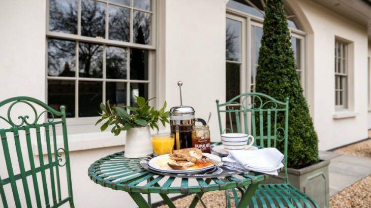 Allington Court, sleeps 21, Photo 16 Allington Court, sleeps 21, Photo 16