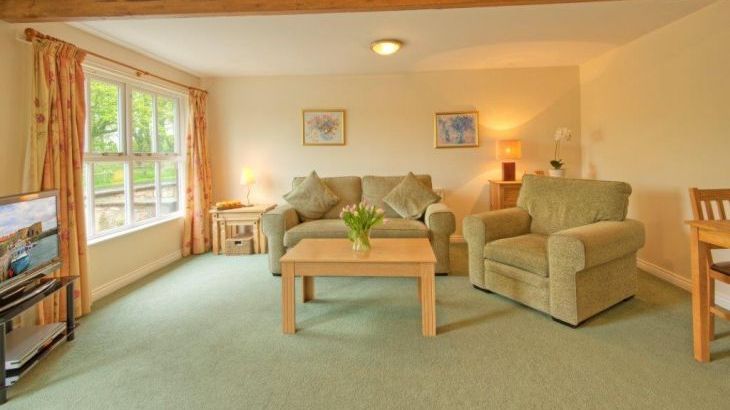 Romantic Retreats at Annstead Cottages - Photo 9