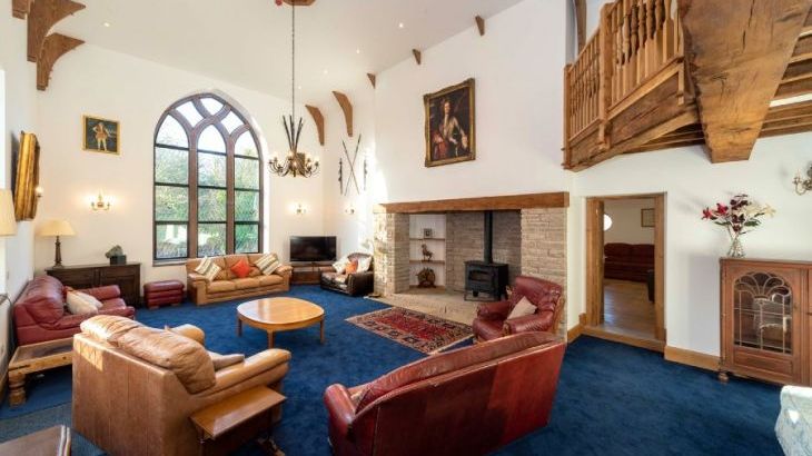 The Manor on the Monnow, sleeps  24,  Photo 3