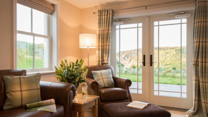 Llanlliana Coastal Retreat, sleeps  21,  Photo 6