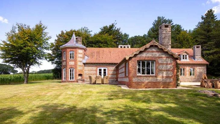 The Shooting Lodge, Wrackleford Estate - Photo 1