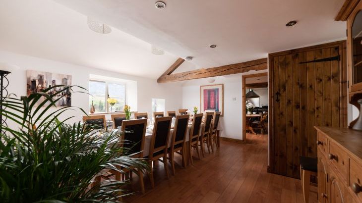 Cae Madog Barn, sleeps  17,  Photo 20