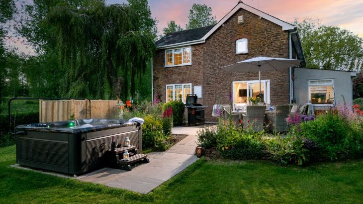 Old Barn House, Hereford - Photo 16