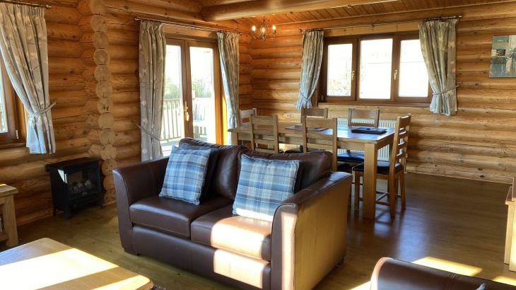 Snowdrop Lodge - Photo 3