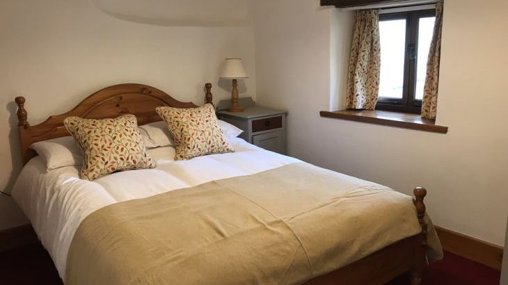Orchard Barn at Duvale Priory, sleeps  29,  Photo 35