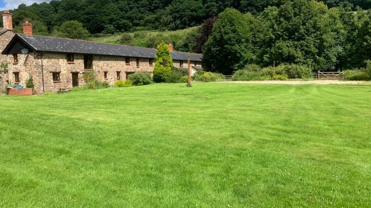 Orchard Barn at Duvale Priory, sleeps  29,  Photo 58