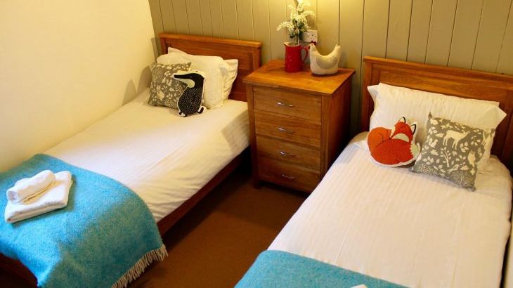 Court Farm Holidays, Marhamchurch, Bude Cornwall, sleeps 17, Photo 16 Court Farm Holidays, Marhamchurch, Bude Cornwall, sleeps 17, Photo 16