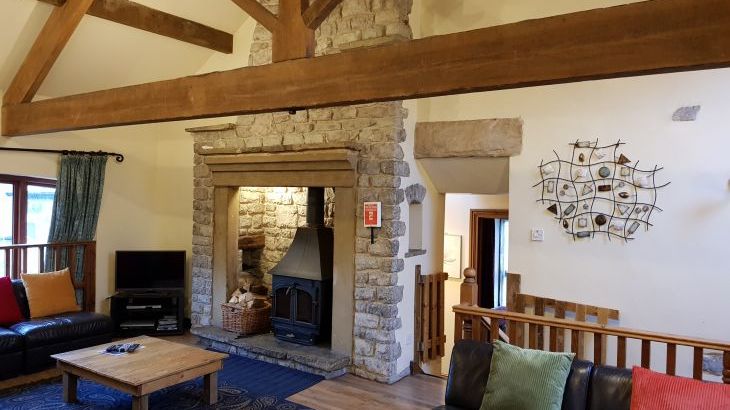 'COURTYARD BARN' - in the Peak District National Park, sleeps 20, Photo 4 'COURTYARD BARN' - in the Peak District National Park, sleeps 20, Photo 4