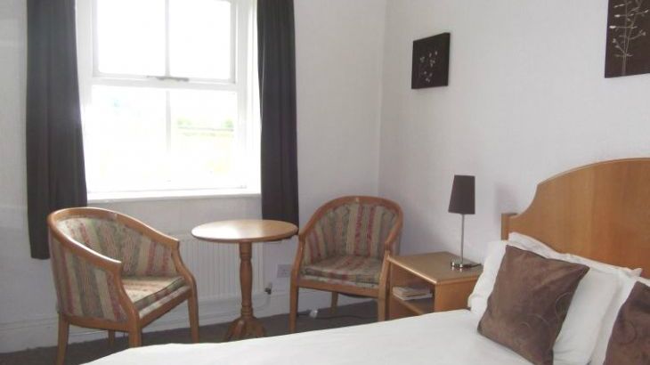 Dale House, sleeps 24, Photo 8 Dale House, sleeps 24, Photo 8