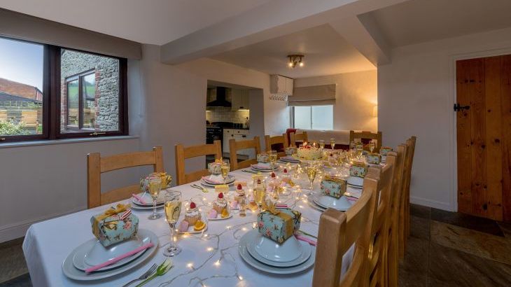 Walnut Arbour, sleeps 12, Photo 17 Walnut Arbour, sleeps 12, Photo 17
