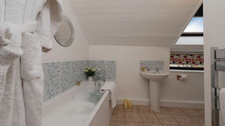 Walnut Arbour, sleeps 12, Photo 32 Walnut Arbour, sleeps 12, Photo 32