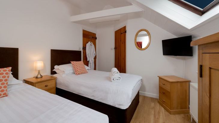 Walnut Arbour, sleeps 12, Photo 35 Walnut Arbour, sleeps 12, Photo 35