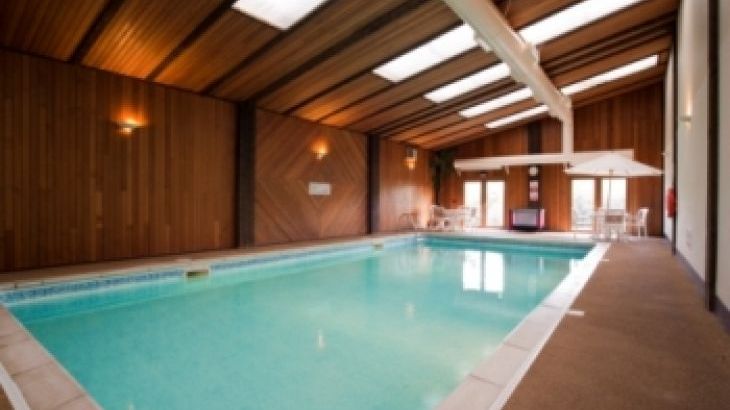 Long Barn, sleeps 29, Photo 1 Long Barn, sleeps 29, Photo 1