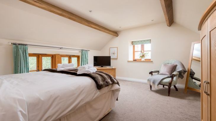 Sleeps 7+1, 5* lovely, clean Cottage with shared games room and lovely garden - Photo 18