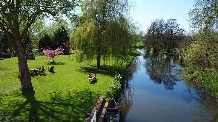 Mendham Mill - the house over a river - Photo 15