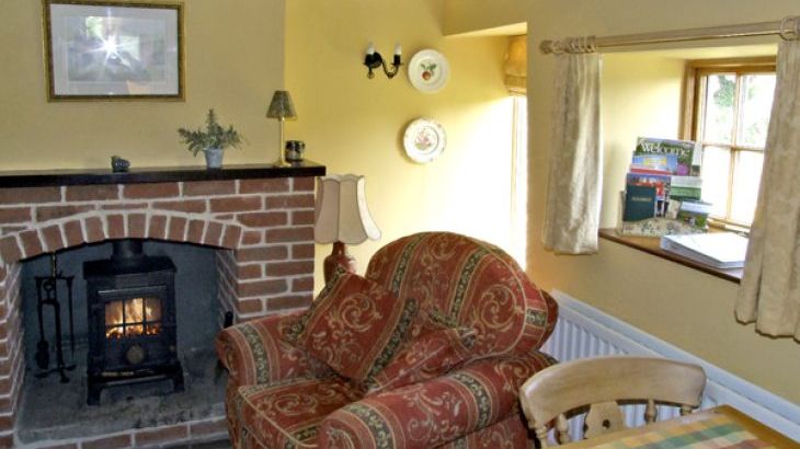 Church Barn Countryside Cottage, Fenny Bentley, Peak District  - Photo 2