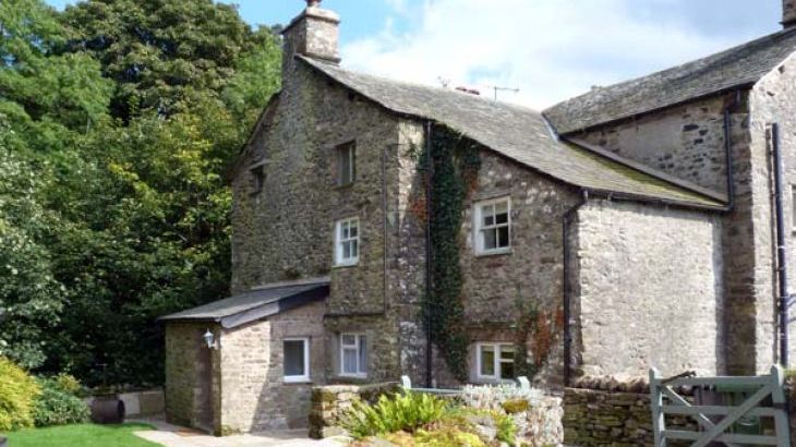 Beckside dog friendly holiday cottage, Kirkby Lonsdale, Cumbria & The Lake District  - Main Photo