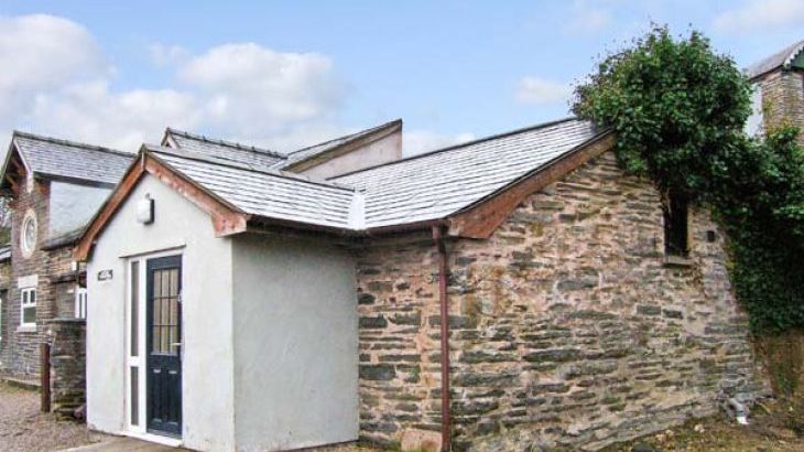 Hendre Aled Cottage 1