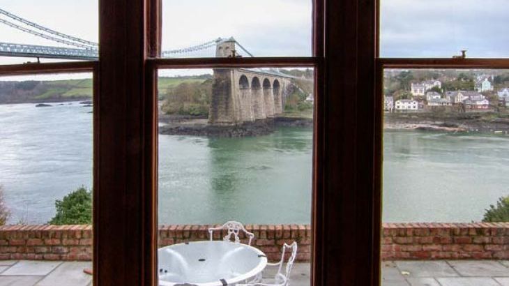 Telford House Pet-Friendly Cottage, Anglesey, North Wales , sleeps  14,  Photo 31