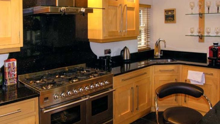 Telford House Pet-Friendly Cottage, Anglesey, North Wales , sleeps  14,  Photo 10