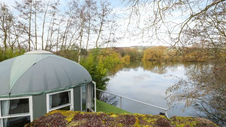 Glamping at Lakeview Yurt