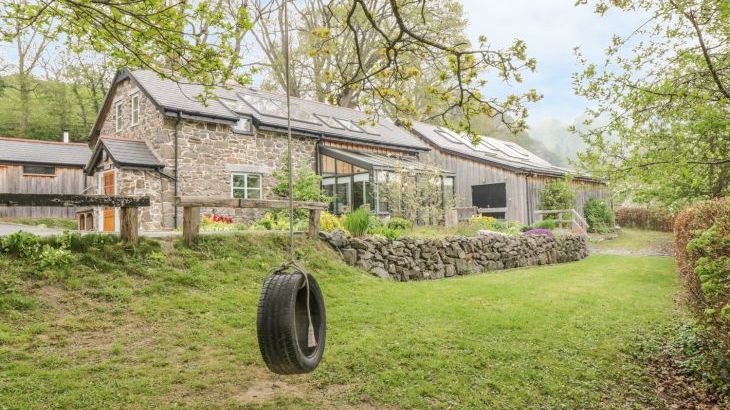 Cilfach Family Cottage, Llanfyllin, Mid Wales  - Main Photo