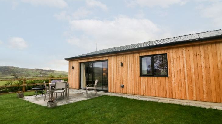 Ingleborough Lodge - Photo 11