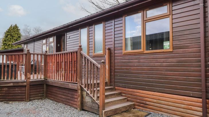 Holiday lodges with a swimming pool   in North England, Lake District National Park