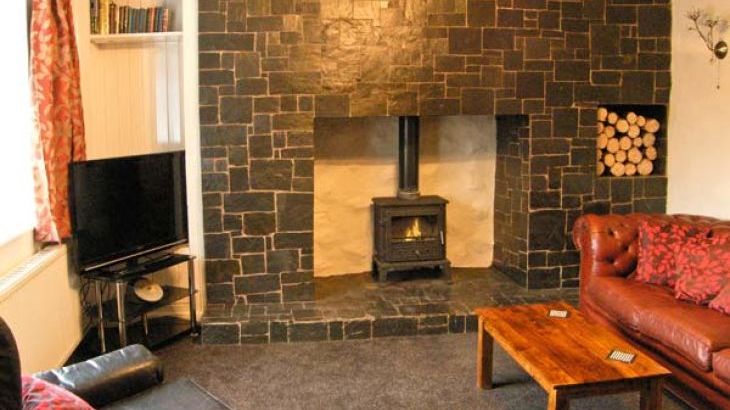 Hendre Aled Farmhouse - Photo 1