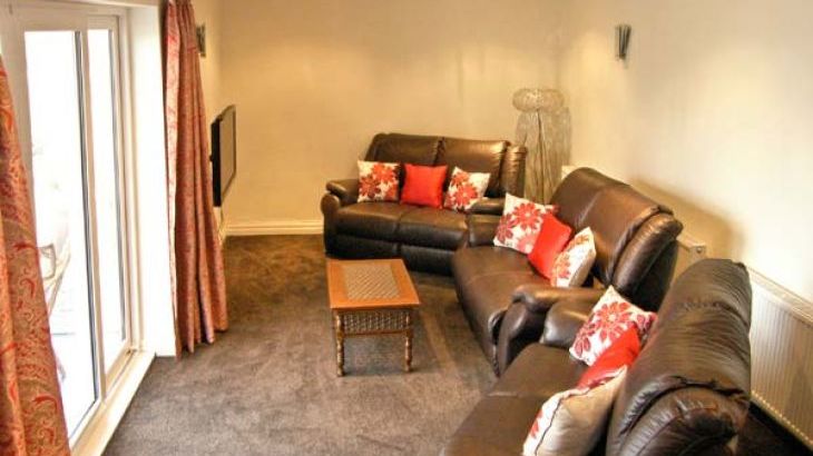 Hendre Aled Farmhouse - Photo 11