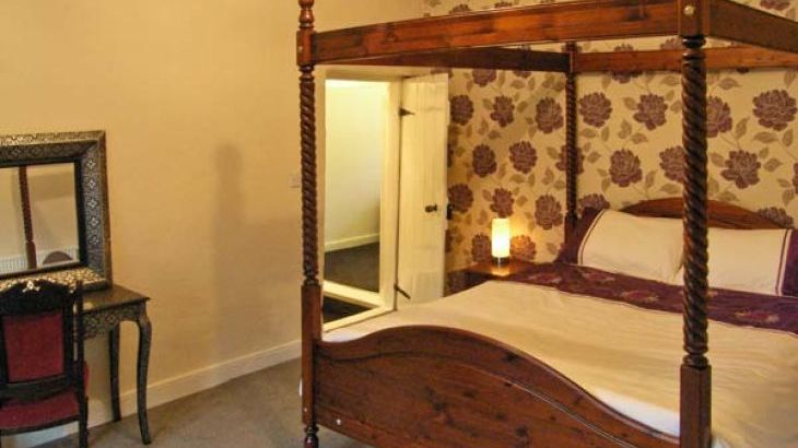 Hendre Aled Farmhouse - Photo 4