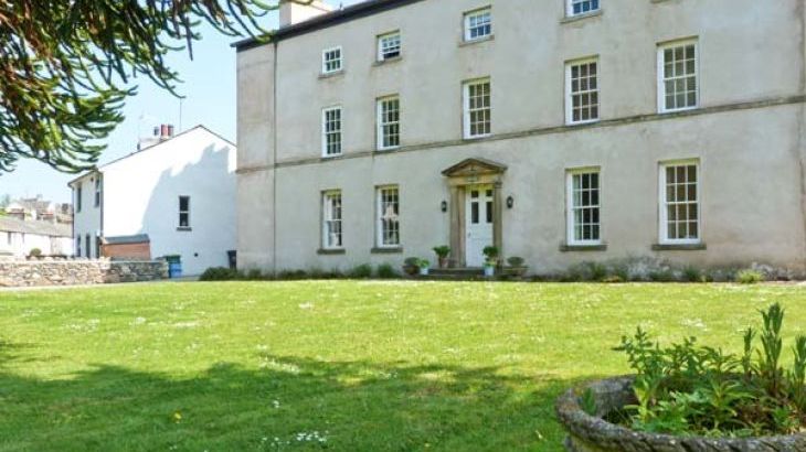 2 Cark House - Photo 11