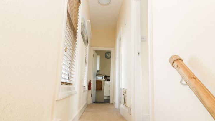 Oak  Lodge - Photo 15