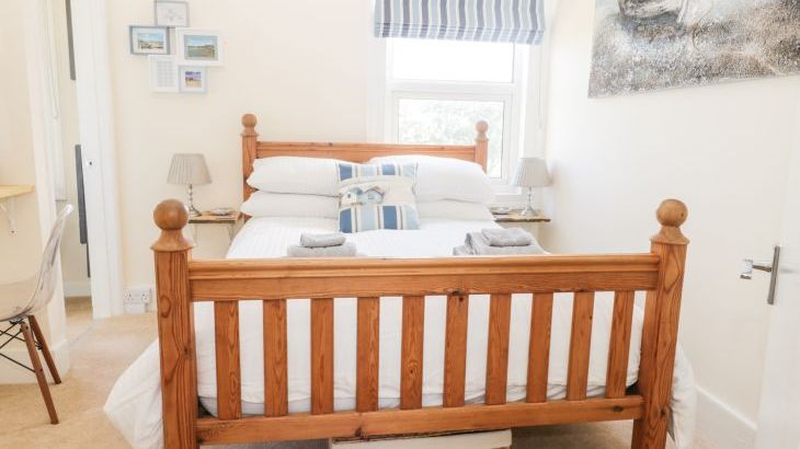 Oak  Lodge - Photo 10