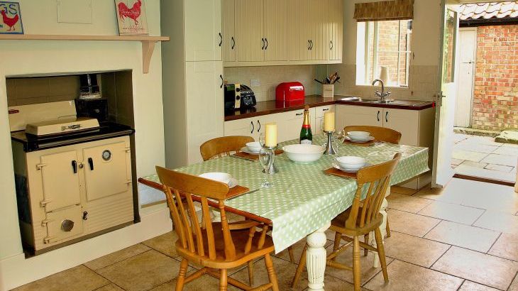 Beaconsfield Cottage - Photo 7
