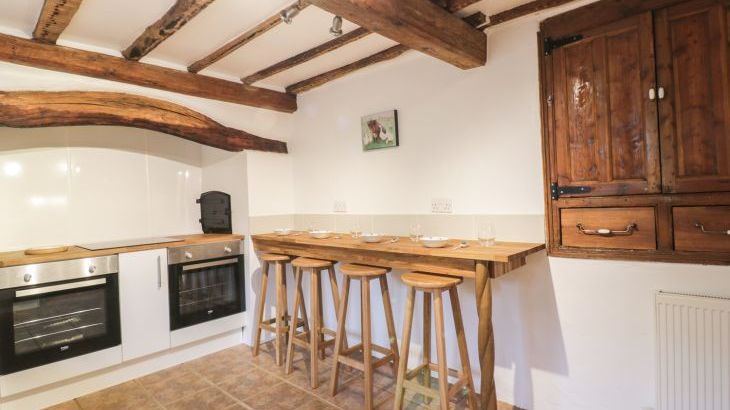 Lower West Curry Farmhouse - Photo 6