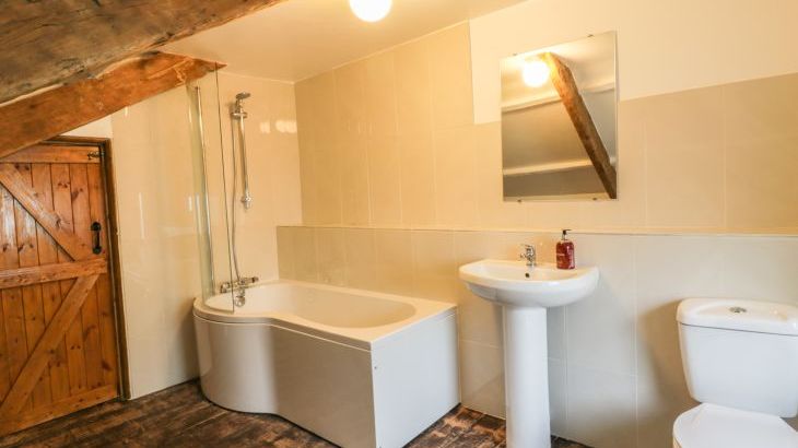 Lower West Curry Farmhouse - Photo 16