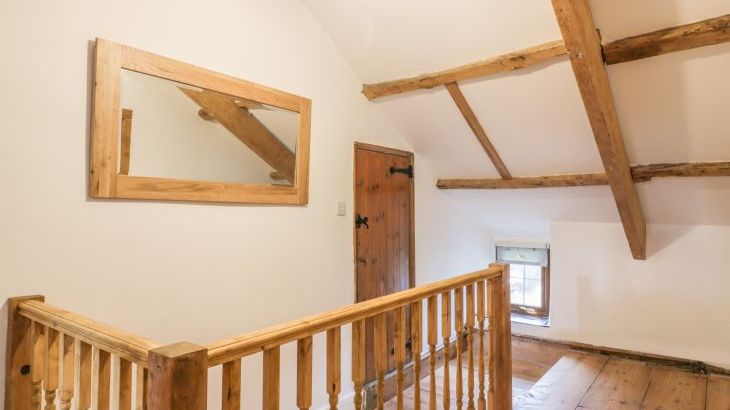 Lower West Curry Farmhouse - Photo 10