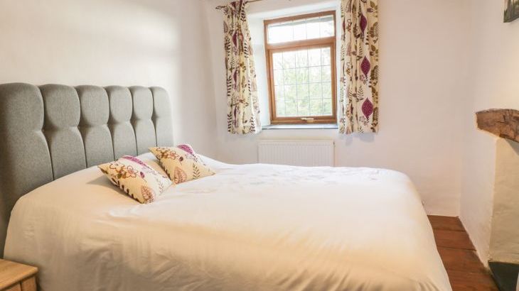 Lower West Curry Farmhouse - Photo 15