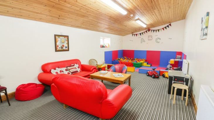 Bull Barn Conversion - Photo 18