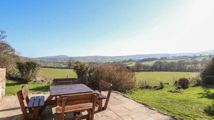 Llecha Cottage, Colwyn Bay, North Wales  - Photo 37