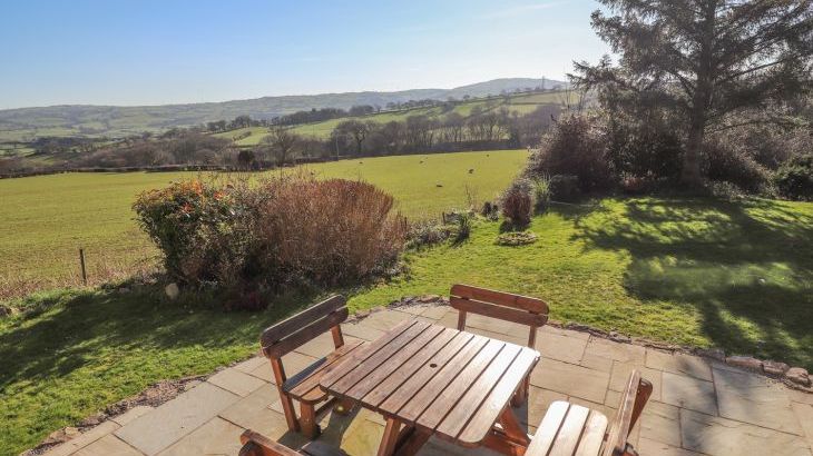 Llecha Cottage, Colwyn Bay, North Wales  - Photo 32