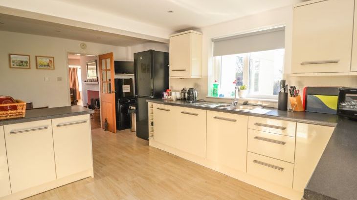 Llecha Cottage, Colwyn Bay, North Wales  - Photo 14