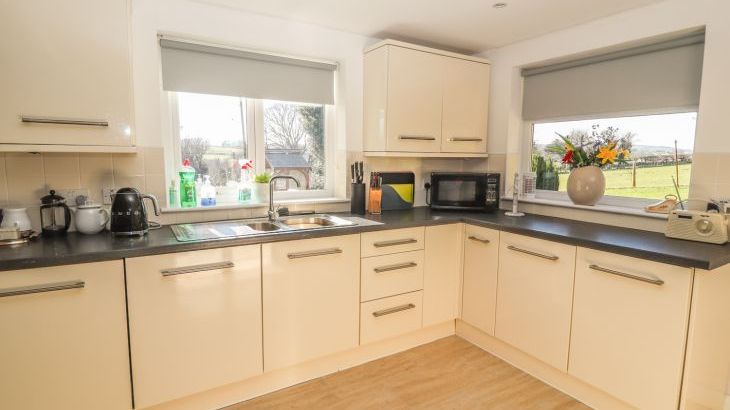 Llecha Cottage, Colwyn Bay, North Wales  - Photo 15