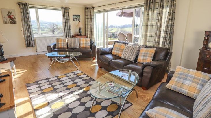Llecha Cottage, Colwyn Bay, North Wales  - Photo 5
