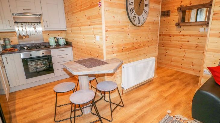 Alken Cabin - Photo 8