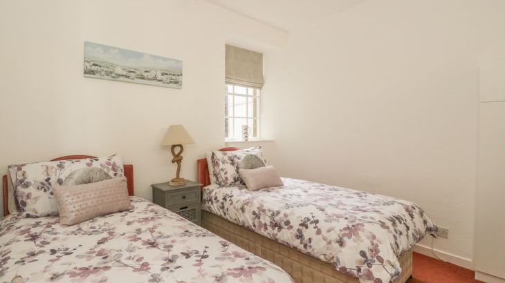 Maimie’s Harbourview - Photo 15