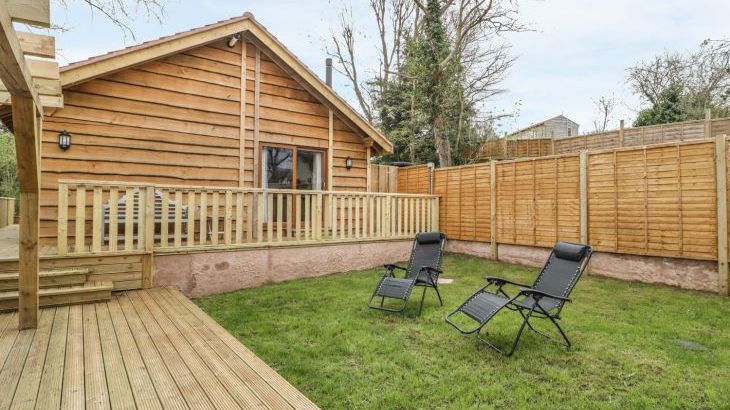 Elm Lodge - Photo 26